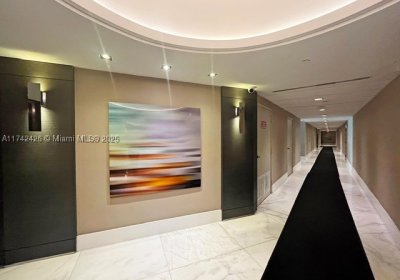 Comprar apartamento en Parc Central Aventura 111