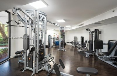 Comprar apartamento en Parc Central Aventura 111