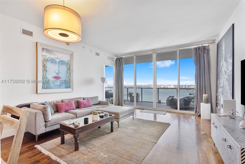 Condo for sale at Paramount Bay 3307