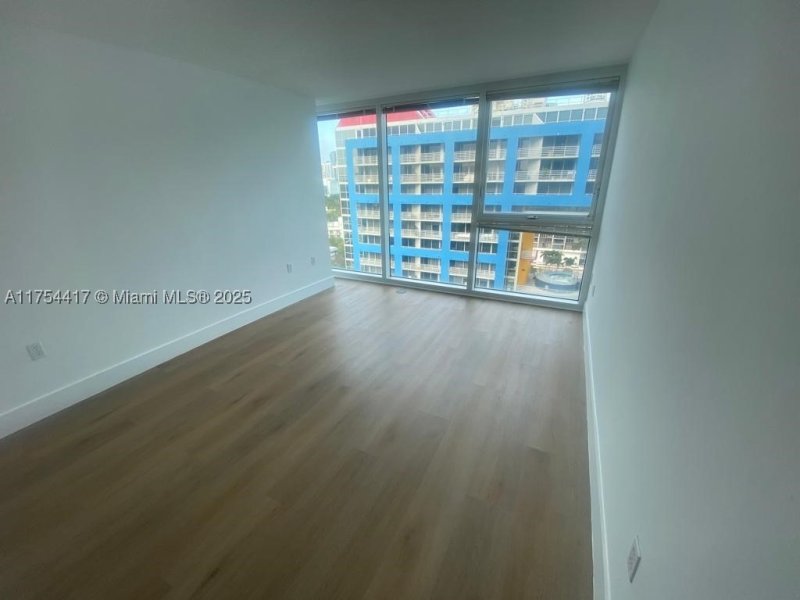 Comprar apartamento no Skyline On Brickell 1401