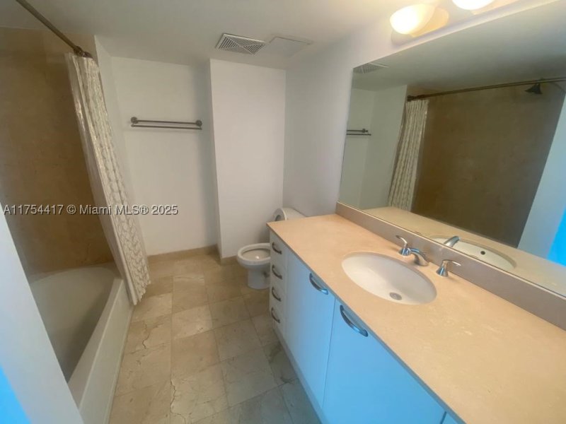 Comprar apartamento no Skyline On Brickell 1401