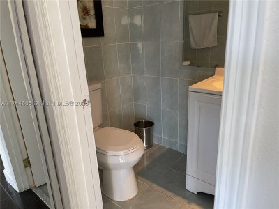Comprar apartamento en Marbella Tower 609