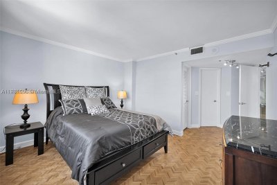 Comprar apartamento no Anchor Bay Club 108