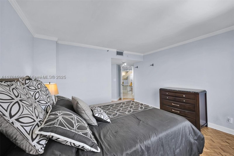 Condo for sale at Anchor Bay Club 108