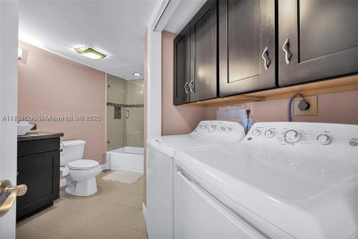 Comprar apartamento no Anchor Bay Club 108