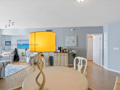 Comprar apartamento no La Perla 3710