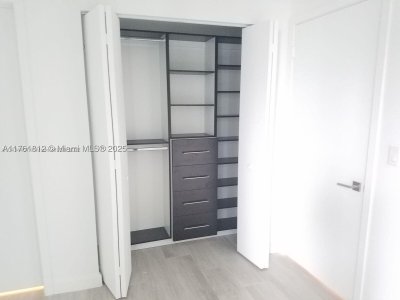 Comprar apartamento no Brickell Heights West 1107