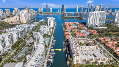 Comprar apartamento no Alaqua 111