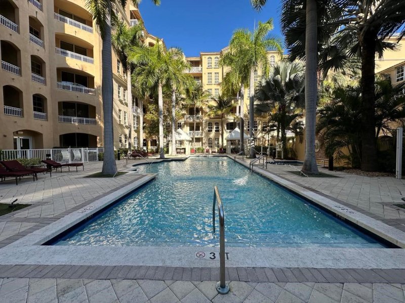 Comprar apartamento no Alaqua 111