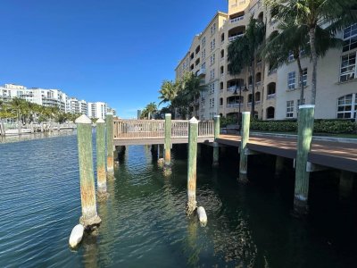 Comprar apartamento no Alaqua 111