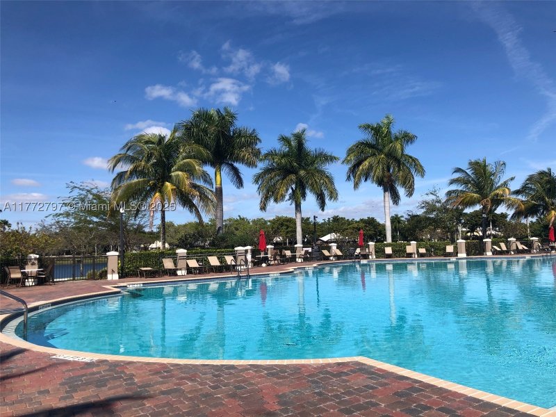 Condo for sale at Ocean Reserve 326