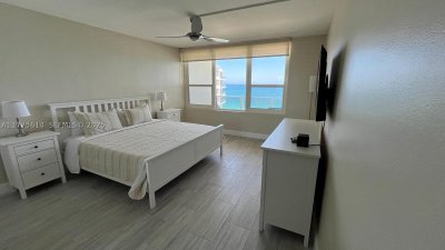 Aluguel de apartamento no Alexander Towers 1421
