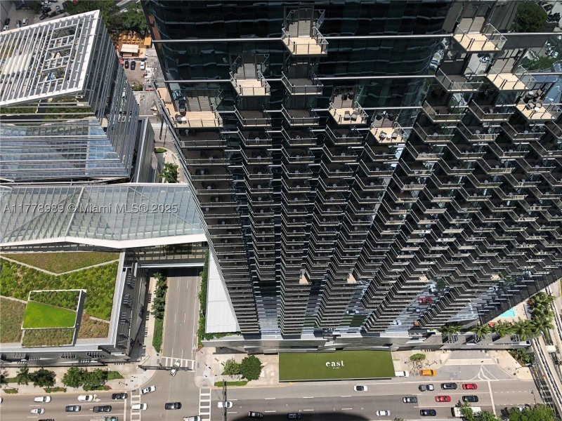 Comprar apartamento en SLS Lux Brickell 5108
