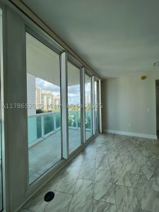 Aluguel de apartamento no Hidden Bay 610