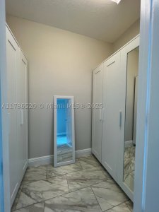 Aluguel de apartamento no Hidden Bay 610