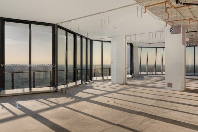 Comprar apartamento en One Thousand Museum 5801