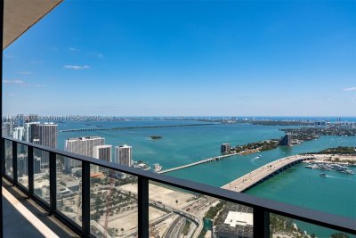 Comprar apartamento en One Thousand Museum 5801