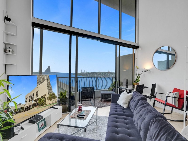 Condo for sale at The Venetia T4(704)