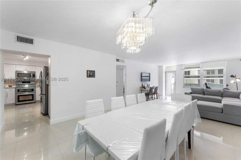 Comprar apartamento en 9500 Oceans Condo 301