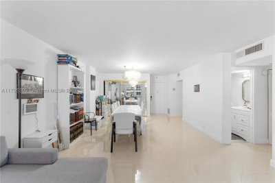 Comprar apartamento en 9500 Oceans Condo 301