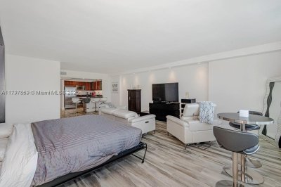Comprar apartamento en Roney Palace 1532