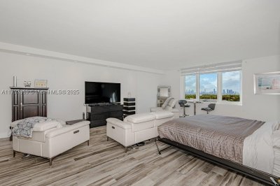Comprar apartamento en Roney Palace 1532
