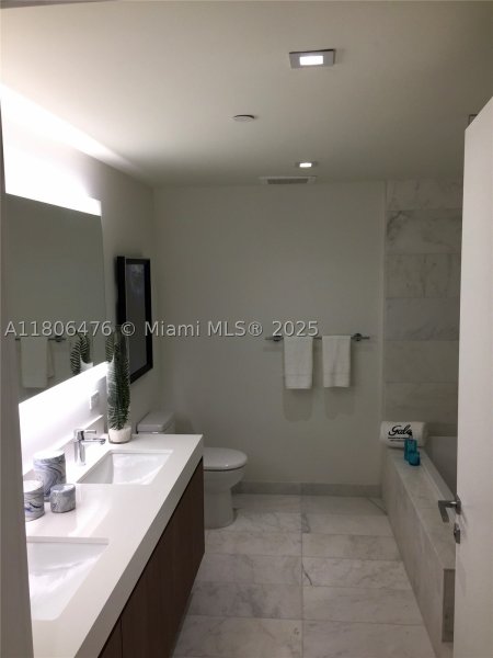 Apartment for rent at Tiffany House 505