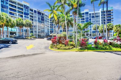 200 Leslie Apt #1031