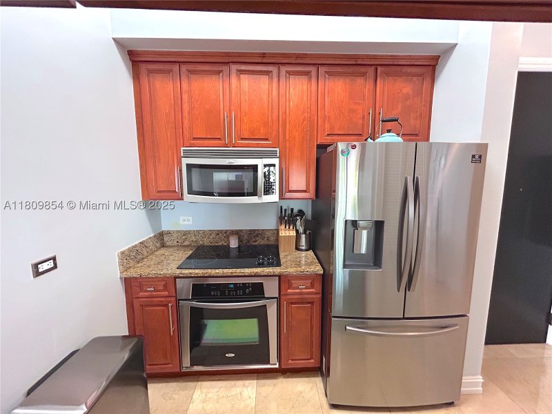 Condo for sale at Ponce Tower 626