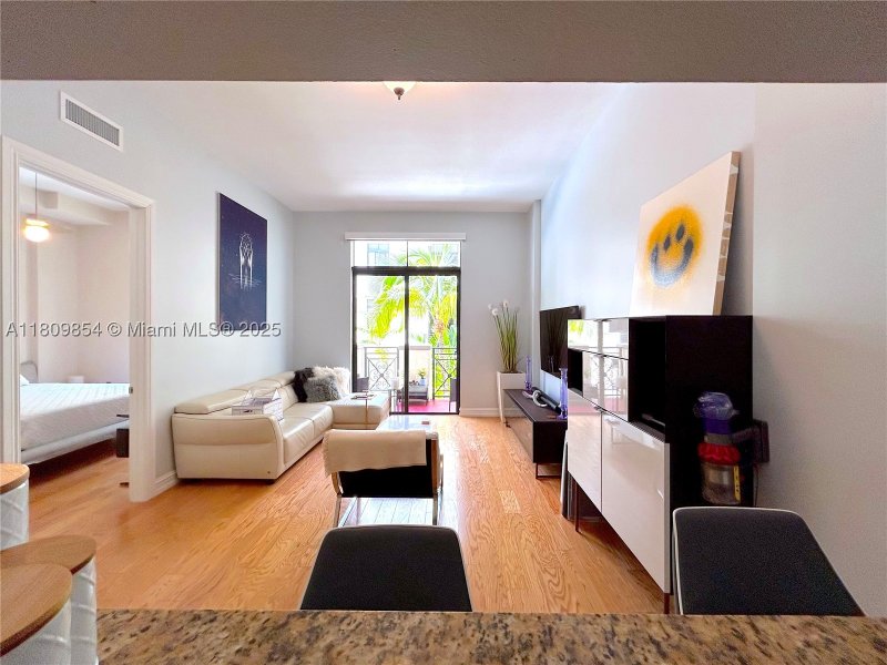 Condo for sale at Ponce Tower 626