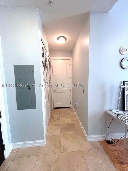 Condo for sale at Ponce Tower 626