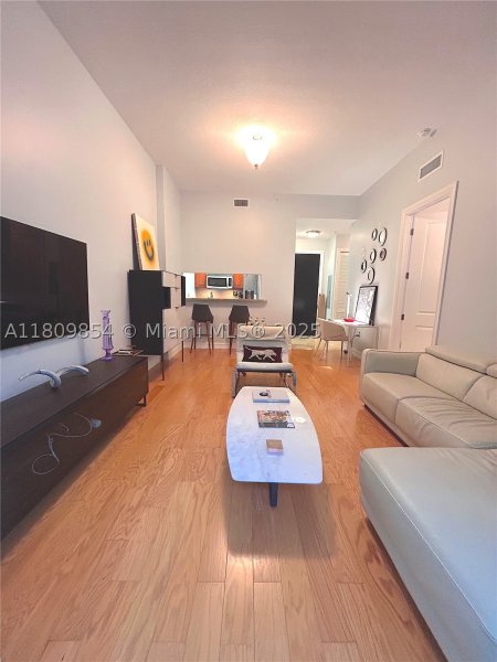 Condo for sale at Ponce Tower 626