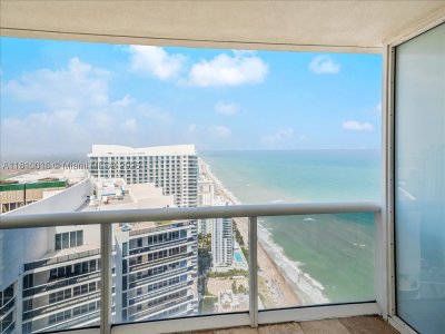 Beach Club Two Apt #5009
