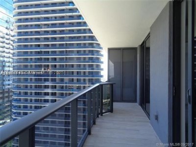 Comprar apartamento en Brickell Heights East 2709