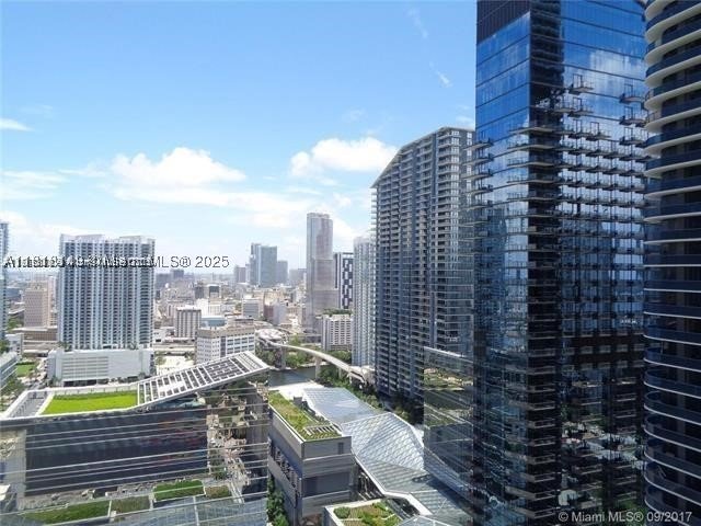 Comprar apartamento en Brickell Heights East 2709
