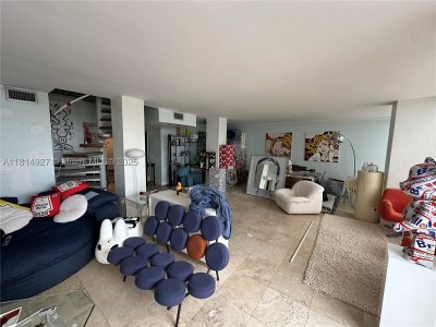 Comprar apartamento en Charter Club Condos PH14