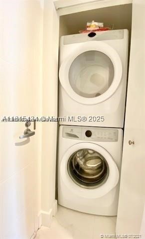 Comprar apartamento en The Harbour 702