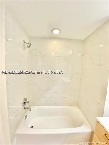 Comprar apartamento en The Harbour 702