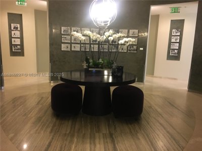 Comprar apartamento en Harbour House 628