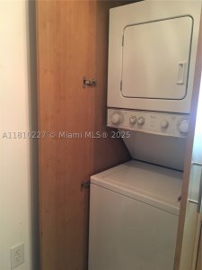 Comprar apartamento en Harbour House 628