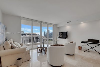 Comprar apartamento en Three Tequesta Point 1803