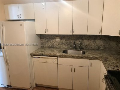 Comprar apartamento en Plaza Towers North 305