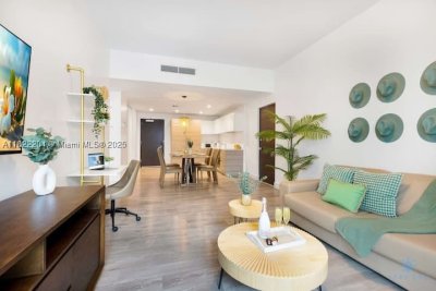 Comprar apartamento no Costa Hollywood N521