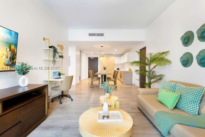 Comprar apartamento no Costa Hollywood N521