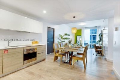 Comprar apartamento no Costa Hollywood N521