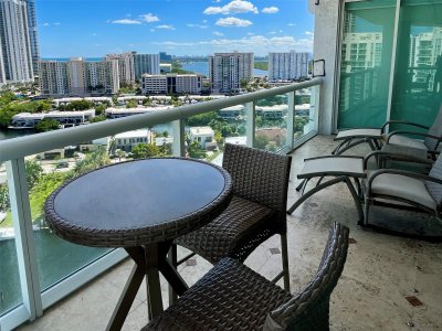 Oceania 5 Apt #2052