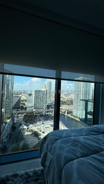 Comprar apartamento en Brickell City Centre Reach 2804
