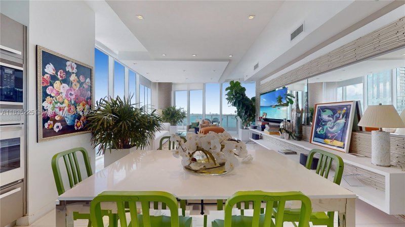 Condo for sale at Paramount Bay 2801