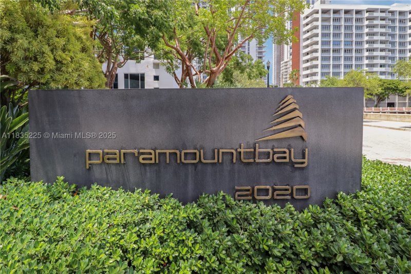 Condo for sale at Paramount Bay 2801