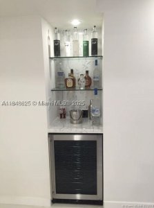 Aluguel de apartamento no Arlen Beach 1008